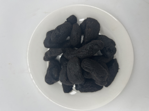 九蒸九晒制黄精茶