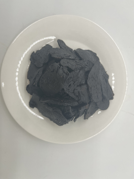 九蒸九晒制黄精茶